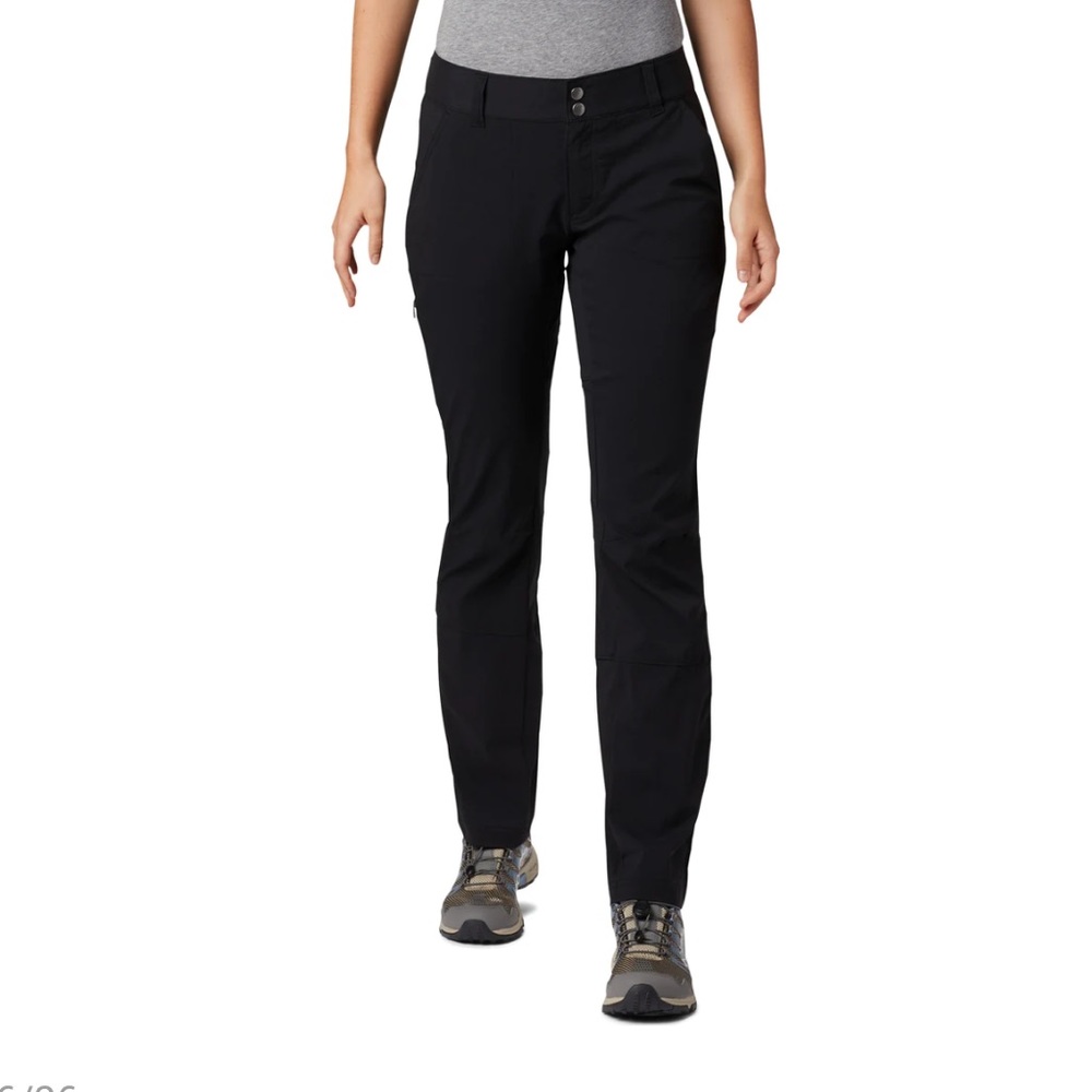 BNWT Columbia Saturday Trail Stretch Hiking Pants, Black, Size 8 Regular